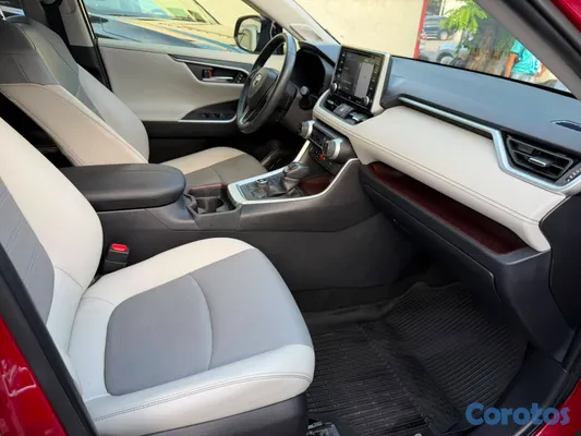 2020 Toyota Rav-4 — foto 2 / 13
