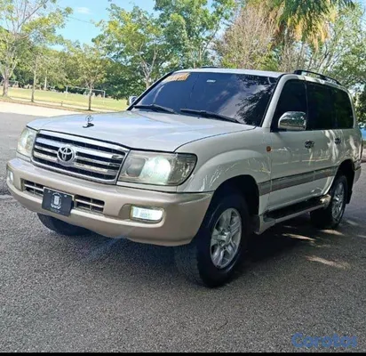 2005 Toyota Land Cruiser