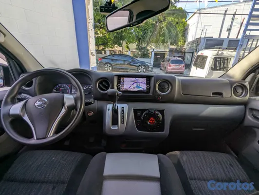 2020 Nissan NV — foto 6 / 10