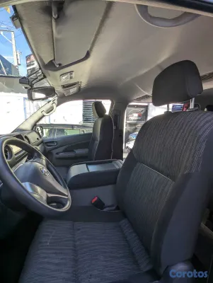 2020 Nissan NV — foto 7 / 10