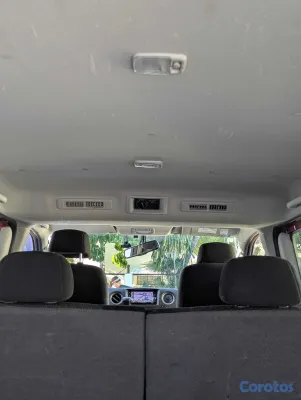 2020 Nissan NV — foto 9 / 10