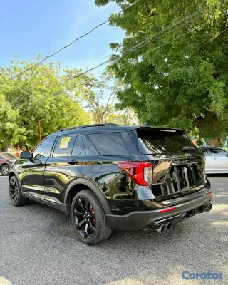 2020 Ford Explorer — foto 5 / 6