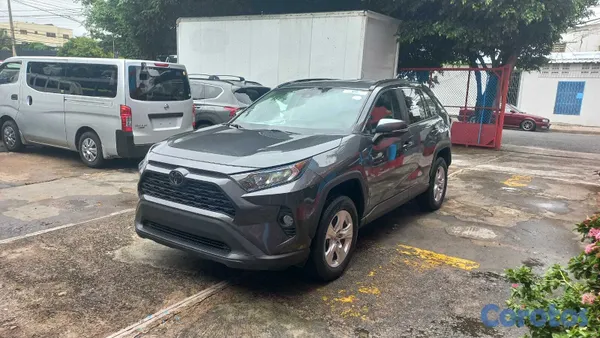2021 Toyota Rav-4 — foto 10 / 16