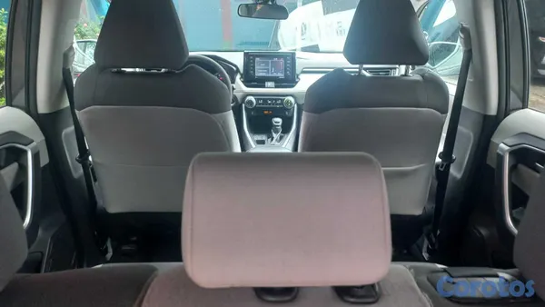 2021 Toyota Rav-4 — foto 11 / 16