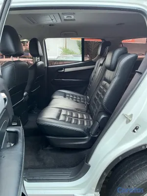 2019 Isuzu Mux — foto 5 / 13