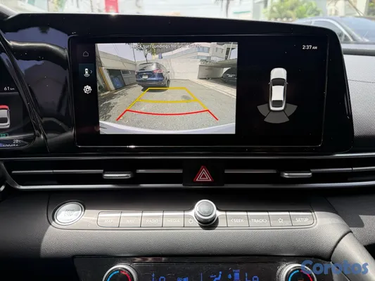 2021 Hyundai Avante — foto 8 / 12