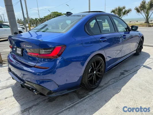 2022 BMW Serie M — foto 7 / 10