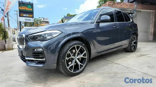 2019 BMW Serie X — foto 2 / 6