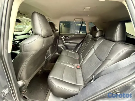 2019 Toyota Rav-4 — foto 8 / 8
