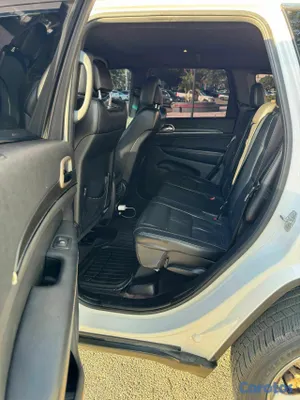2016 Jeep Grand Cherokee — foto 2 / 8