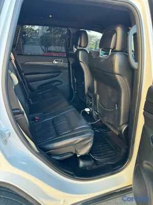 2016 Jeep Grand Cherokee — foto 3 / 8