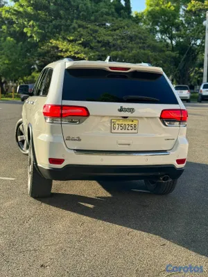 2016 Jeep Grand Cherokee — foto 4 / 8