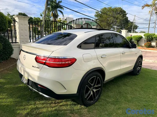 2017 Mercedes-Benz Clase Gl — foto 8 / 13