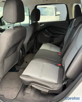 2017 Ford Escape — foto 7 / 9
