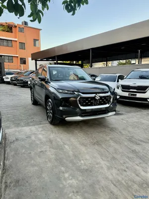 2025 Suzuki Grand Vitara — foto 3 / 10