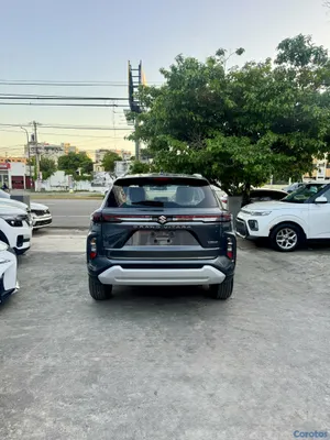 2025 Suzuki Grand Vitara — foto 7 / 10