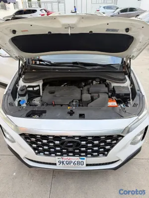 2019 Hyundai Santa Fe — foto 8 / 13