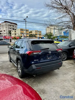 2021 Toyota Rav-4 — foto 8 / 13