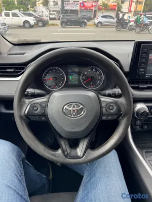 2021 Toyota Rav-4 — foto 11 / 13