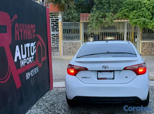 2016 Toyota Corolla — foto 4 / 4