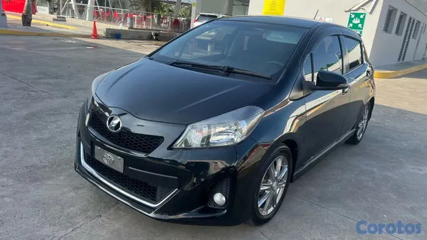 2012 Toyota Vitz
