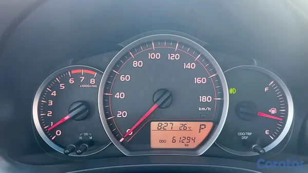 2012 Toyota Vitz — foto 10 / 10