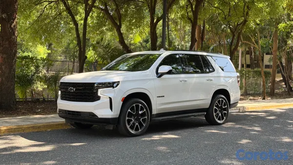2025 Chevrolet Tahoe — foto 10 / 14