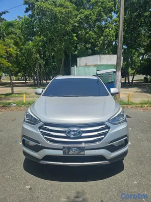2016 Hyundai Santa Fe — foto 2 / 18