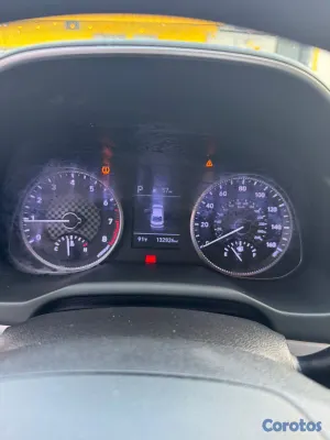 2019 Hyundai Elantra — foto 9 / 10
