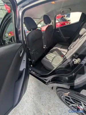 2020 Mazda 2 — foto 15 / 15