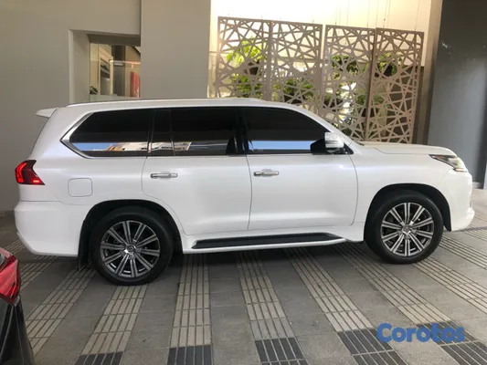 2016 Lexus Lx — foto 5 / 5