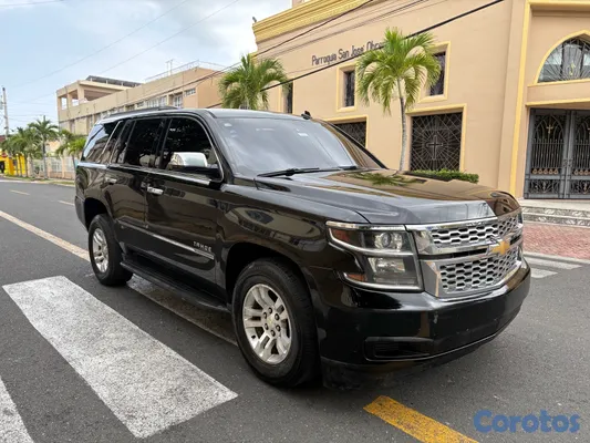 2015 Chevrolet Tahoe — foto 2 / 5