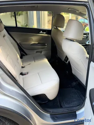 2022 Kia Sportage — foto 6 / 7