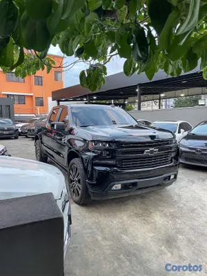 2021 Chevrolet Silverado — foto 2 / 8