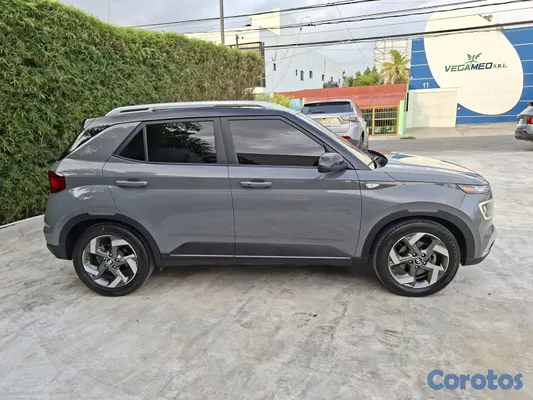 2022 Hyundai Venue — foto 12 / 12