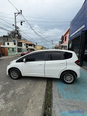 2012 Honda Fit — foto 8 / 10