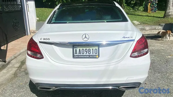 2017 Mercedes-Benz Clase C — foto 6 / 8