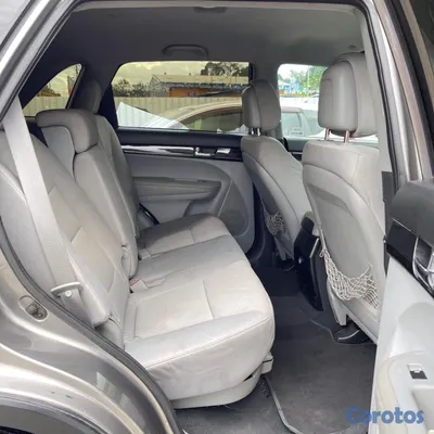 2013 Kia Sorento — foto 5 / 9