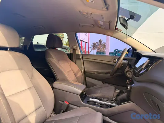 2018 Hyundai Tucson — foto 7 / 10