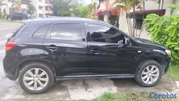 2015 Mitsubishi Outlander — foto 8 / 15