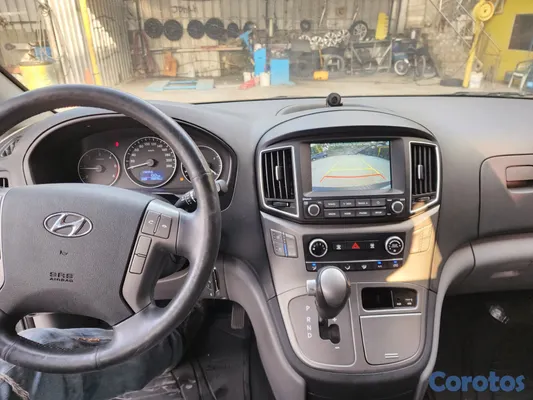 2020 Hyundai Grand Starex — foto 3 / 10