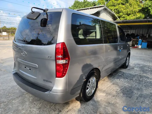 2020 Hyundai Grand Starex — foto 10 / 10
