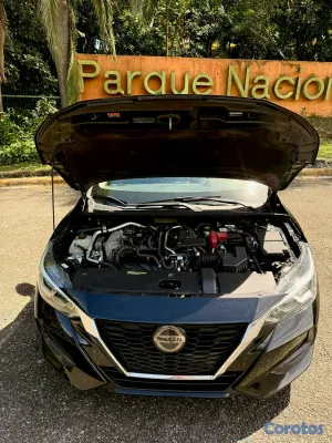 2020 Nissan Sentra — foto 2 / 10