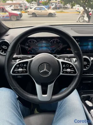 2020 Mercedes-Benz Clase GLB — foto 11 / 14