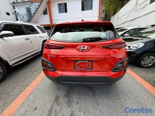 2020 Hyundai KONA — foto 8 / 9