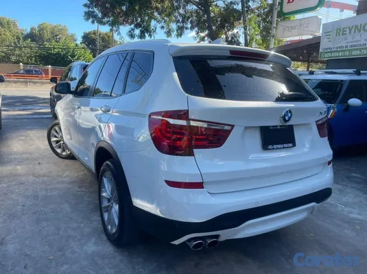 2015 BMW Serie X — foto 3 / 10