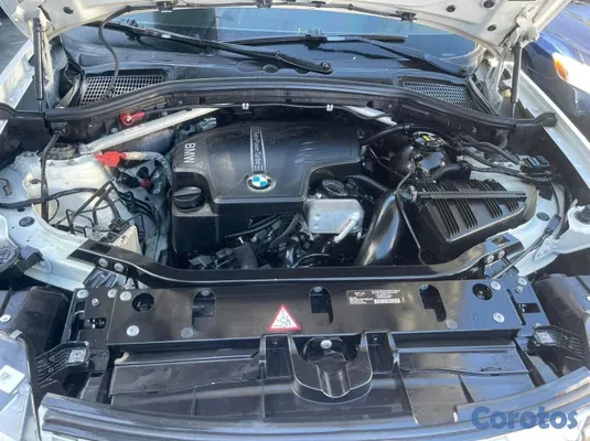 2015 BMW Serie X — foto 6 / 10