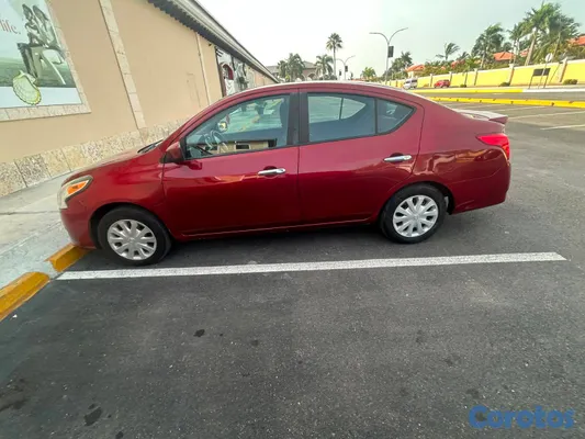 2017 Nissan Versa