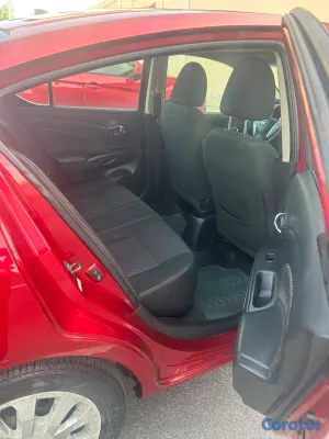 2017 Nissan Versa — foto 4 / 7