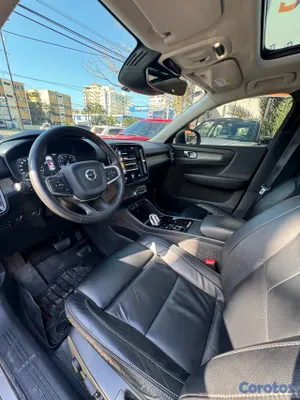 2022 Volvo XC-40 T4 Inscription — foto 9 / 12